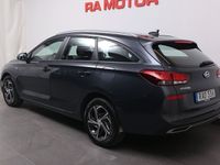 begagnad Hyundai i30 Kombi 1.0 T-GDI DCT Essential 2023, Kombi