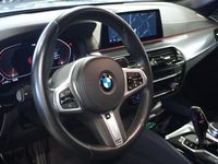 begagnad BMW 520 d xDrive M-Sport Navi Drag Värmare Tonade Rutor Backkamera HiFi 2020, Sedan