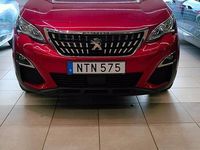Begagnad Peugeot 3008 131 HK (96 kW) 2018 Röd SUV