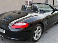 Begagnad Porsche Boxster S 281 HK (206 kW) 2005 Svart Cab