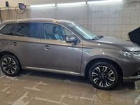 begagnad Mitsubishi Outlander P-HEV CVT Euro 6