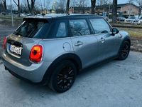 begagnad Mini Cooper 5-dörrars Pepper Euro 6 MYCKET GOTT SKICK.