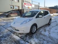 Begagnad Nissan Leaf 80 kW (109 HK) 2016 Vit Halvkombi