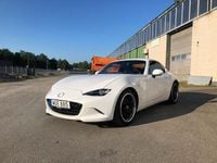 Begagnad Mazda MX5 167 HK (122 kW) 2017 Pärlemo vit Cab