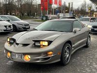 Begagnad Pontiac Firebird 314 HK (230 kW) 2001 Silver