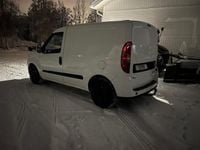 Begagnad Fiat Doblò 90 HK (66 kW) 2013 Minibuss