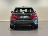 begagnad BMW 118 i Model Sport Rattvärme PDC Fram & Bak 2020, Halvkombi