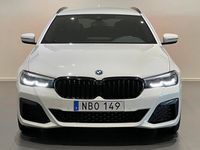 begagnad BMW 530 535 e xDrive Touring M Sport Nav HiFi P-Assist Drag 2023, Kombi