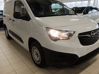 begagnad Opel Combo BUSINESS L1 1.5 Diesel 100 MT5 Värmare Drag Pkt 2024, Transportbil