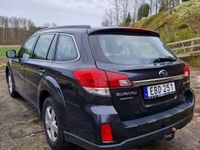 begagnad Subaru Outback 2.5 4WD Lineartronic Euro 5