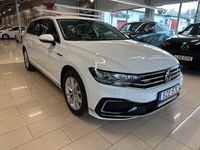 begagnad VW Passat Sportscombi GTE 218hk *VÄRMARE*