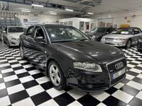 Begagnad Audi A4 Comfort 200 HK (147 kW) 2007 Grå Sedan