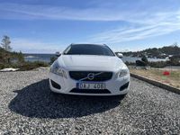 begagnad Volvo V60 D2 Nordic Välvårdad bil (nyservad och besiktad)