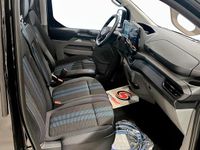 Ny Ford E-Transit 2026 Svart Van