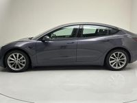 Begagnad Tesla Model 3 366 kW (498 HK) 2021 Grå Sedan