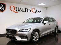Begagnad Volvo V60 Momentum 190 HK (139 kW) 2020 Silver Kombi