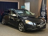 Begagnad Volvo V60 R-Design 150 HK (110 kW) 2011 Svart Kombi