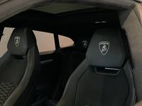 begagnad Lamborghini Urus 4.0 V8 AWD Automat Euro 6 650hk