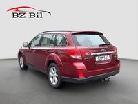 Begagnad Subaru Outback 150 HK (110 kW) 2013 Röd Kombi