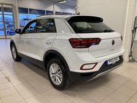 Begagnad VW T-Roc 151 HK (111 kW) 2023 Pure white SUV