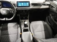 Begagnad MG MG3 Luxury 102 HK (75 kW) 2024 Vit Halvkombi