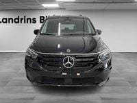 Begagnad Mercedes EQT200 89 kW (122 HK) 2024 Loparitsvart metallic Minibuss