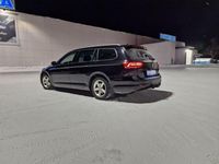begagnad VW Passat 2.0 TDI BlueMotion 4Motion Sportscombi