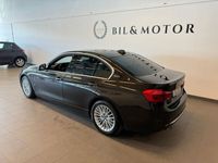 begagnad BMW 330e Sedan Steptronic Luxury Line Eu6 252HK Skinn/Navi