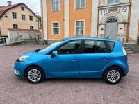 Begagnad Renault Scénic III 110 HK (80 kW) 2012 Mörkblå Minibuss