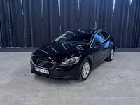 Begagnad Volvo V40 191 HK (140 kW) 2015 Svart Kombi