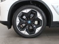 begagnad BMW iX3 Charged Plus M Sport Drag Panorama H/K Komfort Acess