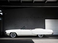 Begagnad Pontiac Grand Prix 354 HK (260 kW) 1967 Vit Cab