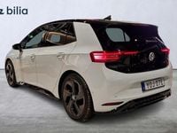 Begagnad VW ID.3 GTX 239 kW (326 HK) 2025 Vit Halvkombi