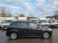 begagnad Ford Grand C-Max 2.0 TDCi Powershift / 7 SITS / P-Sensorer / P-Värme