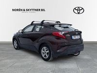 Begagnad Toyota C-HR Active 124 HK (91 kW) 2017 Brun SUV