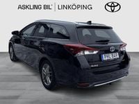 Begagnad Toyota Auris Touring Sports Executive 136 HK (100 kW) 2017 Svart Kombi