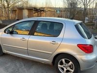 Begagnad Peugeot 307 2006 Silver