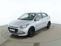Begagnad Hyundai i20 Comfort 85 HK (62 kW) 2014 Silver Sedan