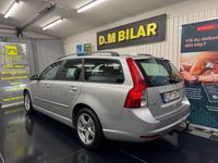 Begagnad Volvo V50 Momentum 125 HK (91 kW) 2008 Ljusgrå Kombi