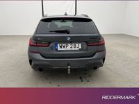 begagnad BMW 328 330e xDrive Touring M Sport Pano Drag Bkamera 2022, Kombi