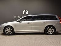 begagnad Volvo V70 D2 115 HK AUT DRAG P-VÄRM 0.39L/MIL KAMREM BYTT