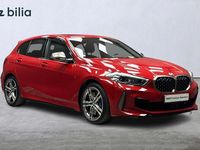 Begagnad BMW M135 306 HK (225 kW) 2019 Röd Halvkombi
