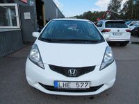 Begagnad Honda Jazz 100 HK (73 kW) 2009 Vit Halvkombi
