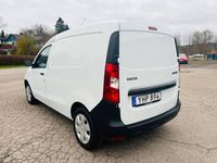 begagnad Dacia Dokker Express 1.6 SCe Euro 6 102hk / Moms /