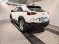 Begagnad Mazda MX30 Sky 107 kW (146 HK) 2022 Vit SUV