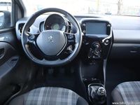 Begagnad Peugeot 108 72 HK (52 kW) 2018 Grå krom Cab