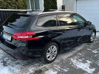 Begagnad Peugeot 308 SW 120 HK (88 kW) 2016 Kombi