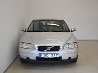 begagnad Volvo S60 2.4 / Låga Mil / Nyservad & Ny bes Euro 4