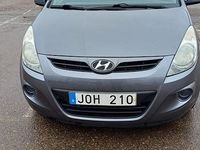 Begagnad Hyundai i20 77 HK (56 kW) 2011 Metallic Halvkombi