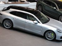 begagnad Porsche Panamera 4 E-Hybrid Sport Turismo Platinum Edition 2022 Silver